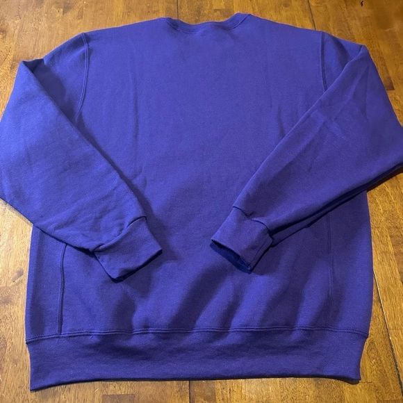 Russell Athletic Crewneck Sweater Sweatshirt Mens Size Large Purple Cotton Poly - Picture 9 of 9